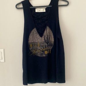 Crisscross Front Tank